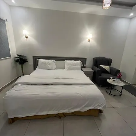 Furnished Studio At Al Khobar - Near To Rashid Mall Exterior photo